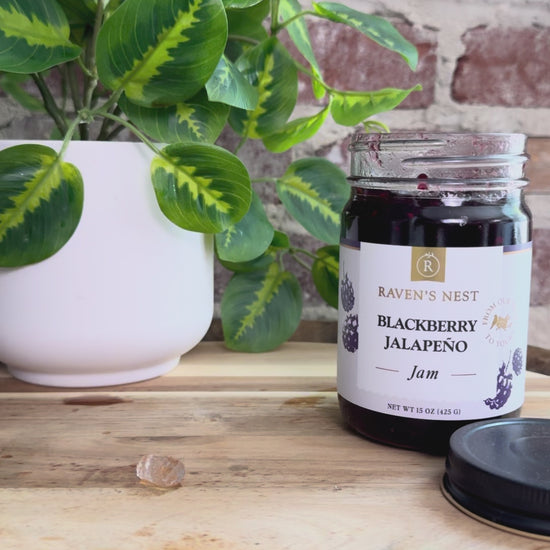 Give a Southern classic a spicy twist with this Blackberry Jalapeño Mint Julep featuring Raven’s Nest Blackberry Jalapeño Jam, fresh mint, blackberries, whiskey, and lemon.